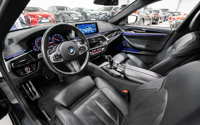 BMW Seria 5 cena 265000 przebieg: 83000, rok produkcji 2018 z Wojkowice małe 781